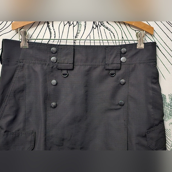 Like New Limited Edition 5.11 Upholder Kilt Sz 34, 25" Length BLACK - Picture 5 of 9